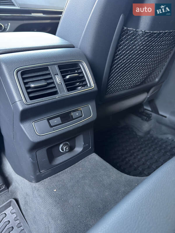 Внедорожник / Кроссовер Audi Q5 2017 в Львове фото 12 Внедорожник / Кроссовер Audi Q5 2017 в Львове