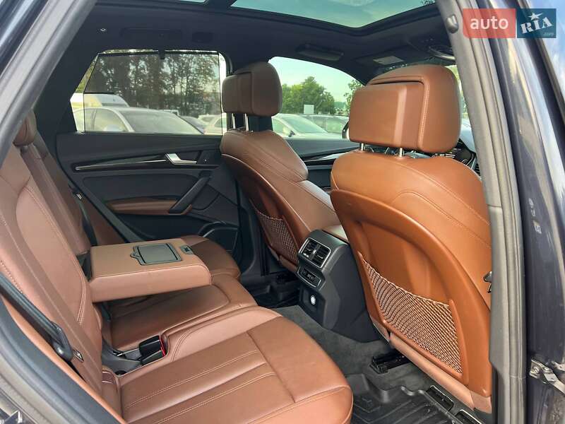 Позашляховик / Кросовер Audi Q5 2018 в Стрию