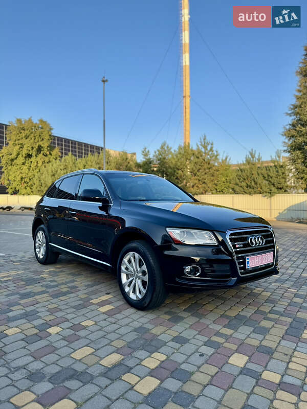 Внедорожник / Кроссовер Audi Q5 2015 в Луцке