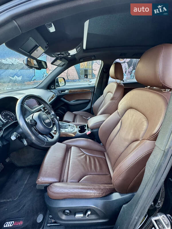 Внедорожник / Кроссовер Audi Q5 2015 в Луцке