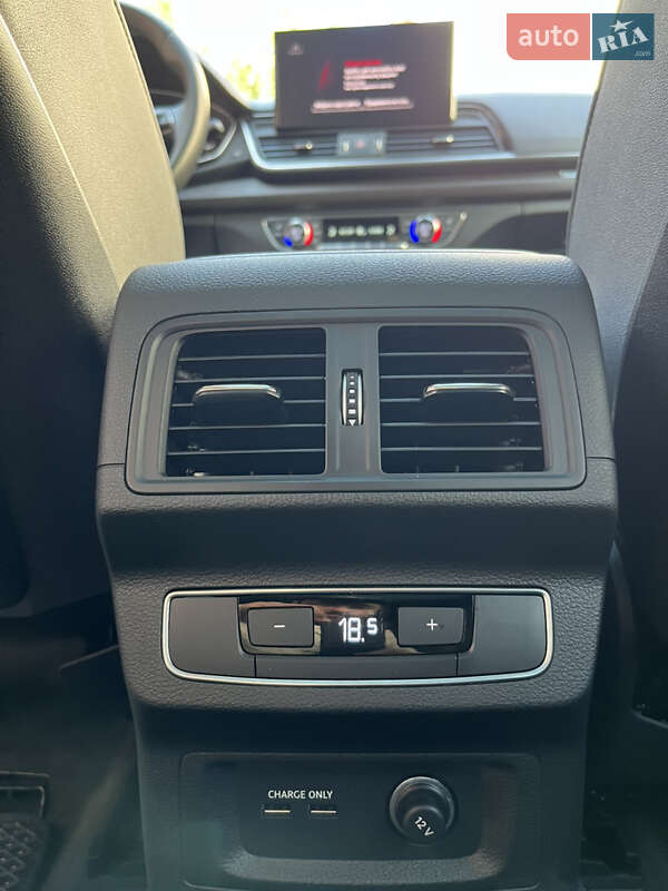 Внедорожник / Кроссовер Audi Q5 2024 в Ровно фото 19 Внедорожник / Кроссовер Audi Q5 2024 в Ровно