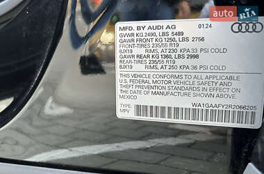 Внедорожник / Кроссовер Audi Q5 2024 в 