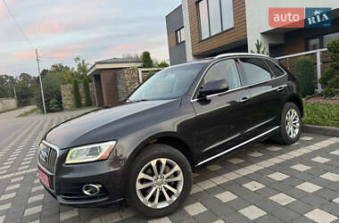 Внедорожник / Кроссовер Audi Q5 2015 в 