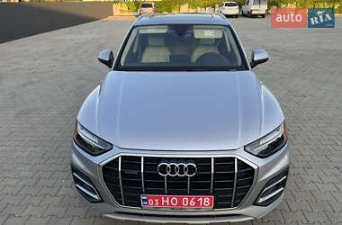 Внедорожник / Кроссовер Audi Q5 2021 в Киеве