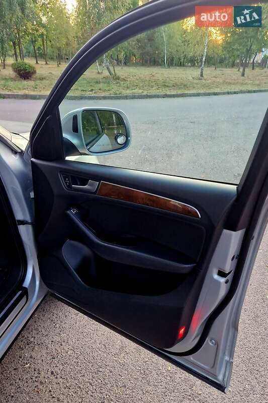 Позашляховик / Кросовер Audi Q5 2014 в Рівному