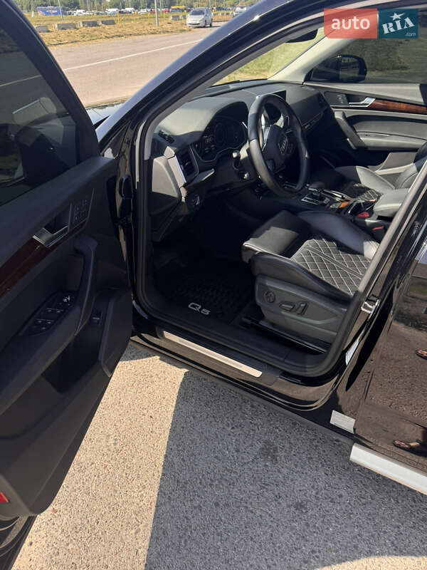 Внедорожник / Кроссовер Audi Q5 2017 в Львове фото 5 Внедорожник / Кроссовер Audi Q5 2017 в Львове
