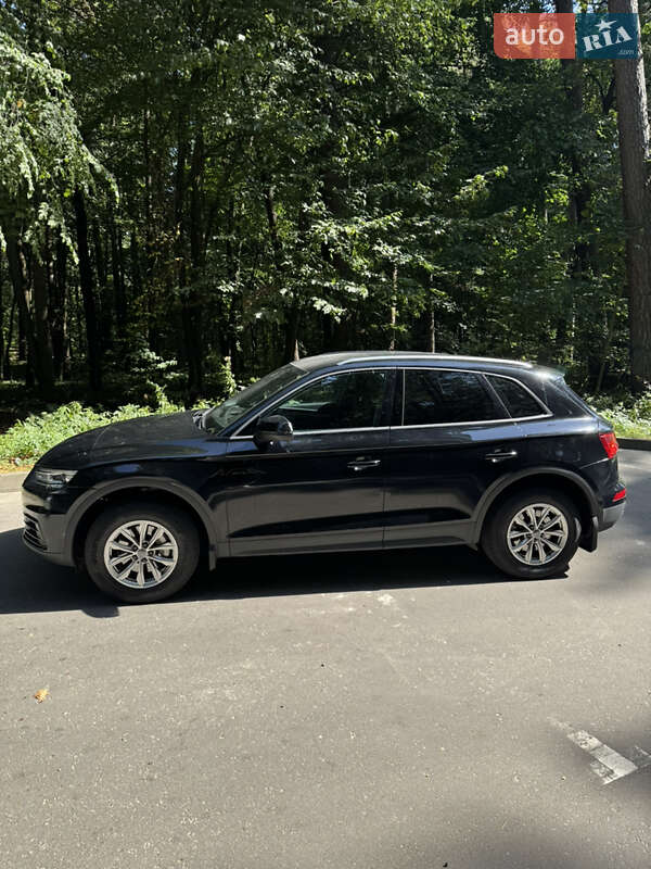 Внедорожник / Кроссовер Audi Q5 2017 в Львове фото 4 Внедорожник / Кроссовер Audi Q5 2017 в Львове