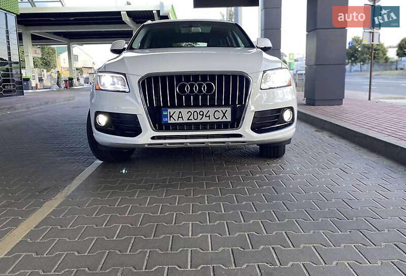 Внедорожник / Кроссовер Audi Q5 2015 в Киеве