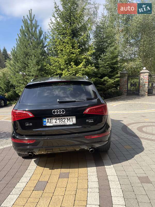 Позашляховик / Кросовер Audi Q5 2011 в Дніпрі