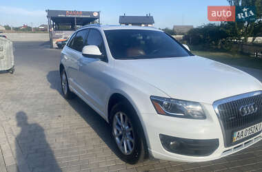 Внедорожник / Кроссовер Audi Q5 2012 в 