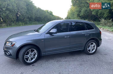 Внедорожник / Кроссовер Audi Q5 2015 в 