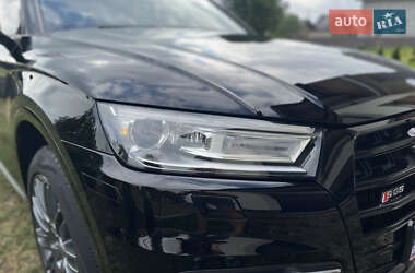 Внедорожник / Кроссовер Audi Q5 2018 в 