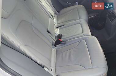 Внедорожник / Кроссовер Audi Q5 2009 в 