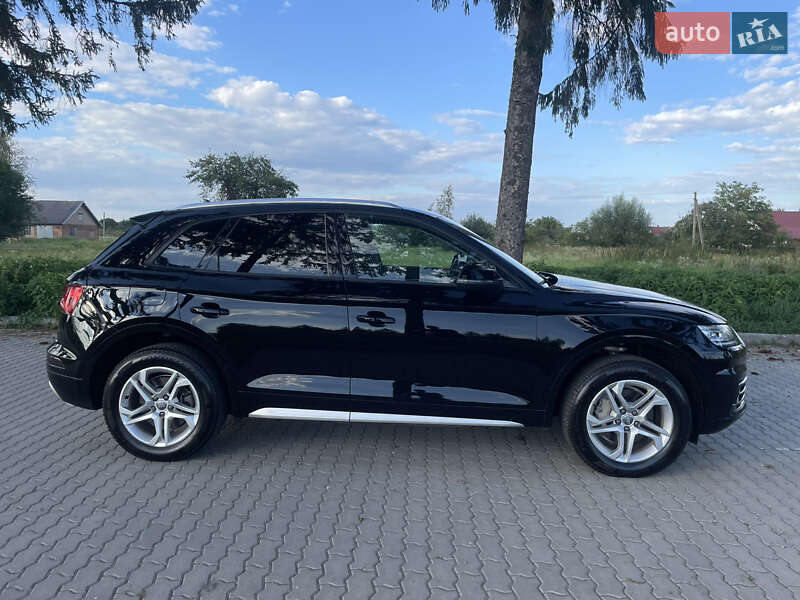 Внедорожник / Кроссовер Audi Q5 2018 в Коломые