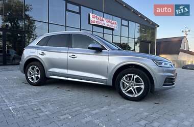 Внедорожник / Кроссовер Audi Q5 2019 в 