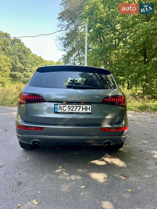 Внедорожник / Кроссовер Audi Q5 2011 в Луцке