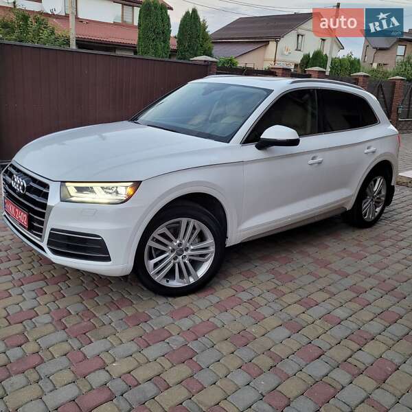 Внедорожник / Кроссовер Audi Q5 2018 в Ровно фото 6 Внедорожник / Кроссовер Audi Q5 2018 в Ровно