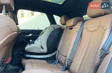 Позашляховик / Кросовер Audi Q5 2021 в 