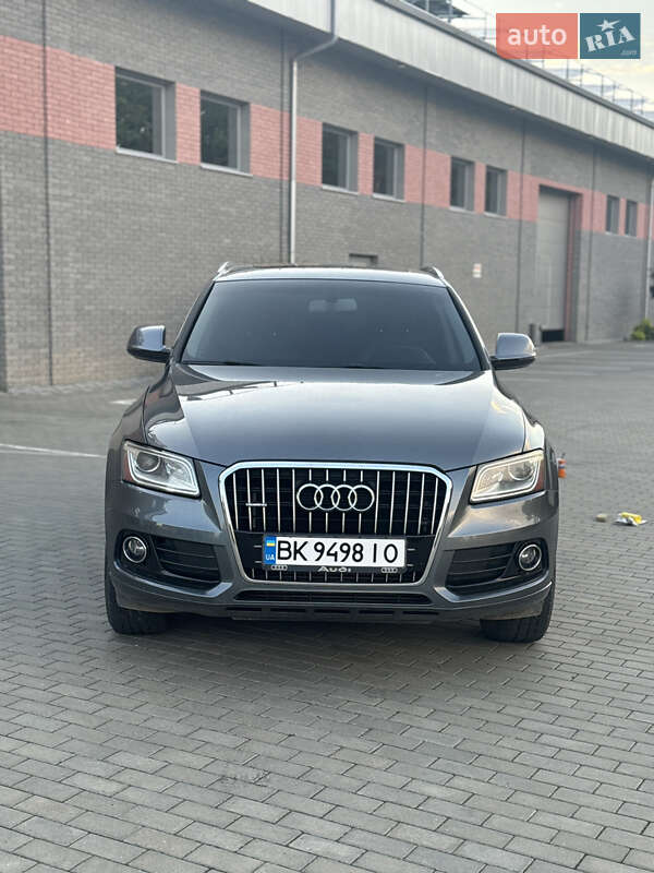 Внедорожник / Кроссовер Audi Q5 2015 в Костополе
