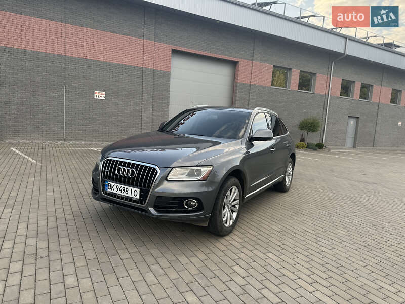 Внедорожник / Кроссовер Audi Q5 2015 в Костополе