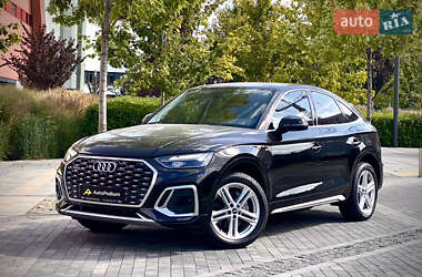 Позашляховик / Кросовер Audi Q5 2021 в Києві