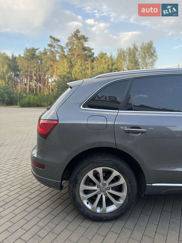 Внедорожник / Кроссовер Audi Q5 2015 в Костополе