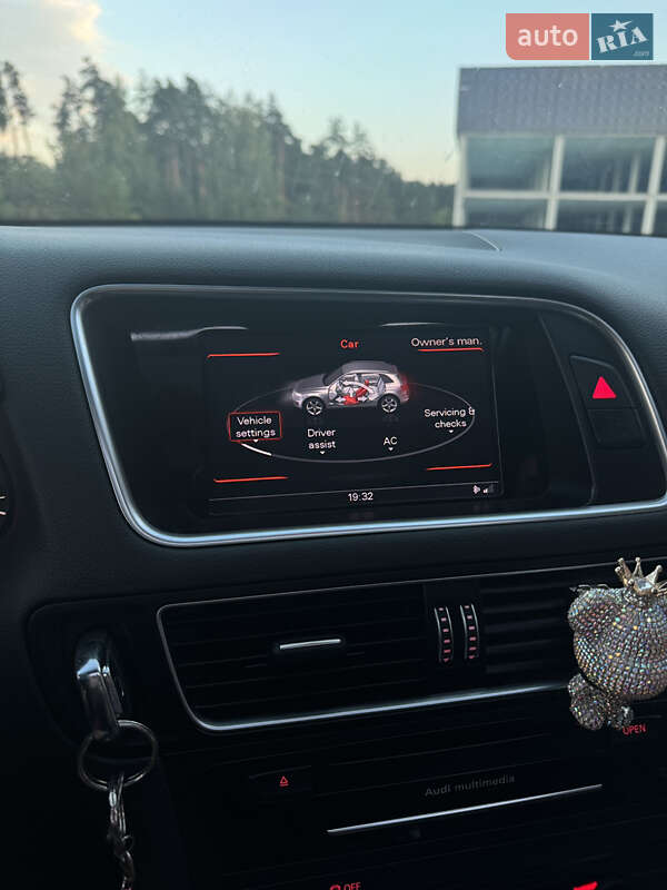 Внедорожник / Кроссовер Audi Q5 2015 в Костополе