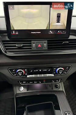 Внедорожник / Кроссовер Audi Q5 2021 в 