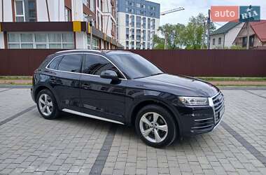 Внедорожник / Кроссовер Audi Q5 2019 в 
