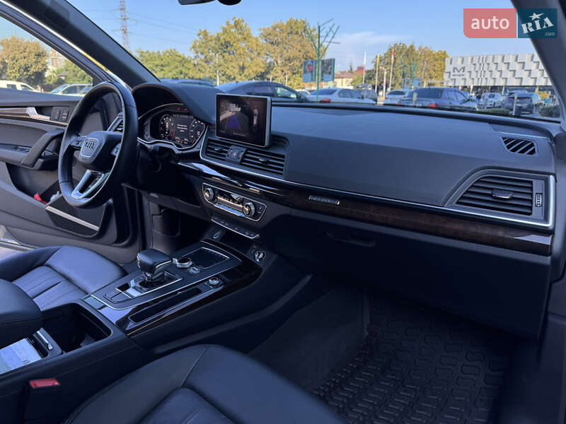 Внедорожник / Кроссовер Audi Q5 2018 в Одессе фото 15 Внедорожник / Кроссовер Audi Q5 2018 в Одессе
