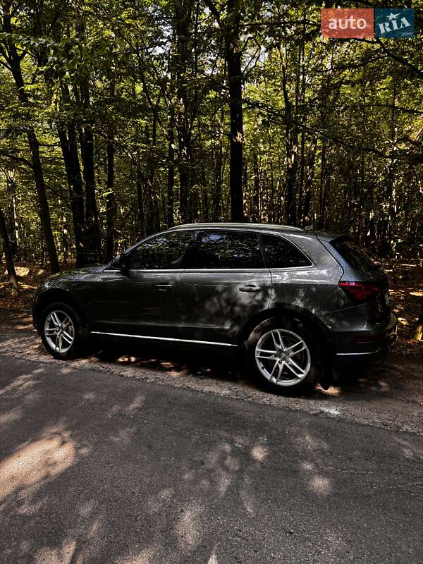 Внедорожник / Кроссовер Audi Q5 2016 в Житомире