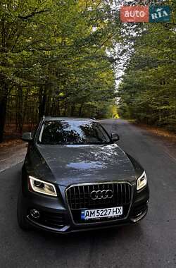 Внедорожник / Кроссовер Audi Q5 2016 в 