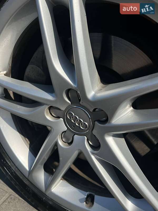 Позашляховик / Кросовер Audi Q5 2013 в Львові
