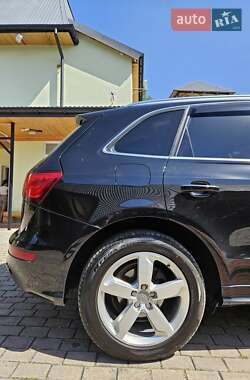 Позашляховик / Кросовер Audi Q5 2015 в 
