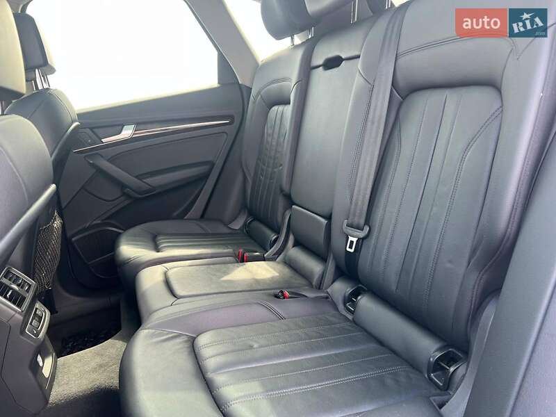 Внедорожник / Кроссовер Audi Q5 2016 в Львове фото 34 Внедорожник / Кроссовер Audi Q5 2016 в Львове