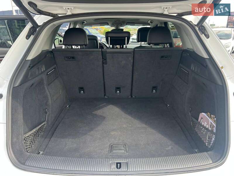 Внедорожник / Кроссовер Audi Q5 2016 в Львове фото 38 Внедорожник / Кроссовер Audi Q5 2016 в Львове