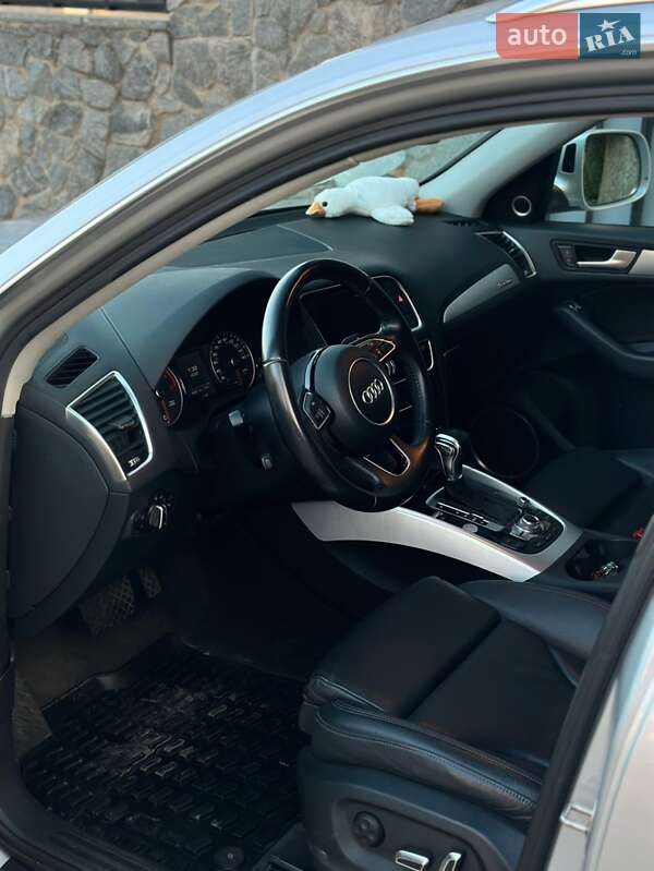 Внедорожник / Кроссовер Audi Q5 2014 в Днепре