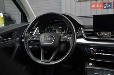 Внедорожник / Кроссовер Audi Q5 2020 в 