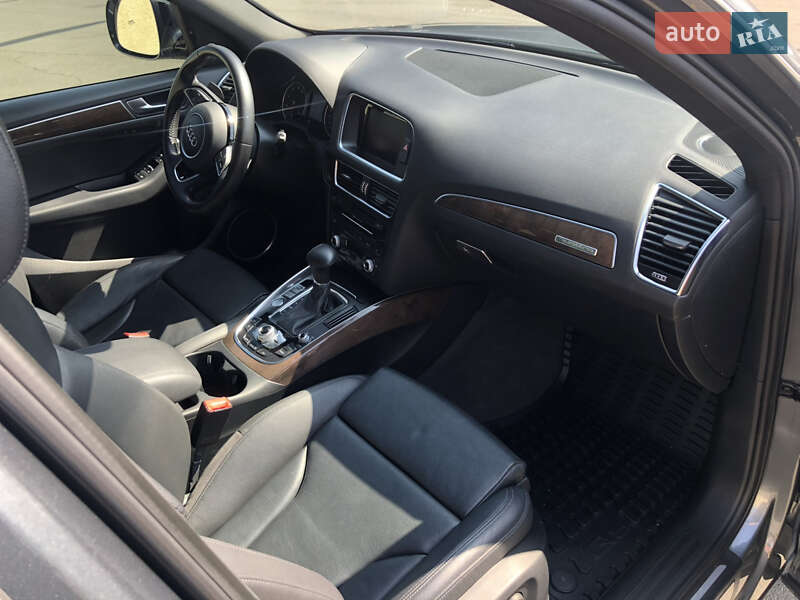 Позашляховик / Кросовер Audi Q5 2016 в Одесі