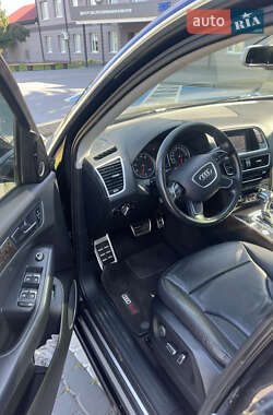 Внедорожник / Кроссовер Audi Q5 2016 в 