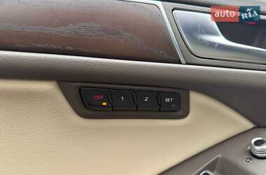 Позашляховик / Кросовер Audi Q5 2016 в 