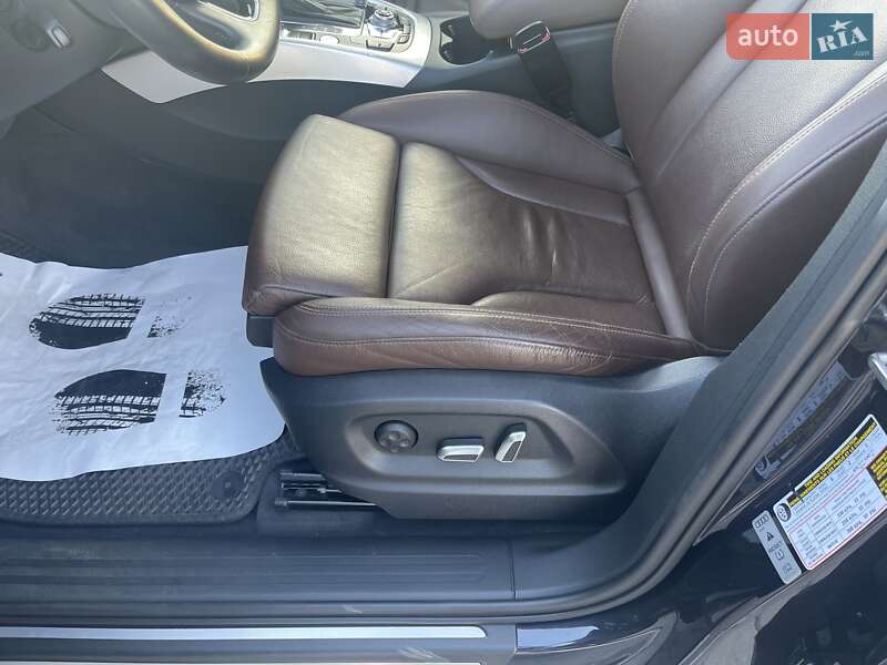 Внедорожник / Кроссовер Audi Q5 2016 в Нововолынске