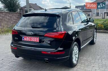 Внедорожник / Кроссовер Audi Q5 2015 в 
