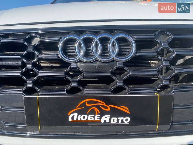 Внедорожник / Кроссовер Audi Q5 2020 в Львове