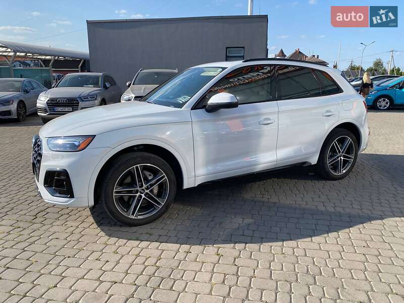 Внедорожник / Кроссовер Audi Q5 2020 в Львове