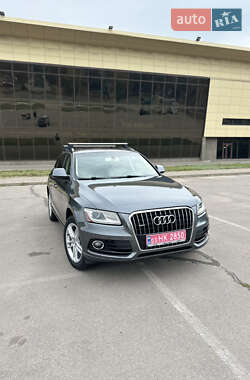 Внедорожник / Кроссовер Audi Q5 2015 в 