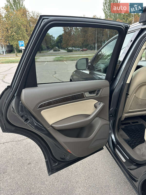 Внедорожник / Кроссовер Audi Q5 2015 в Запорожье фото 11 Внедорожник / Кроссовер Audi Q5 2015 в Запорожье