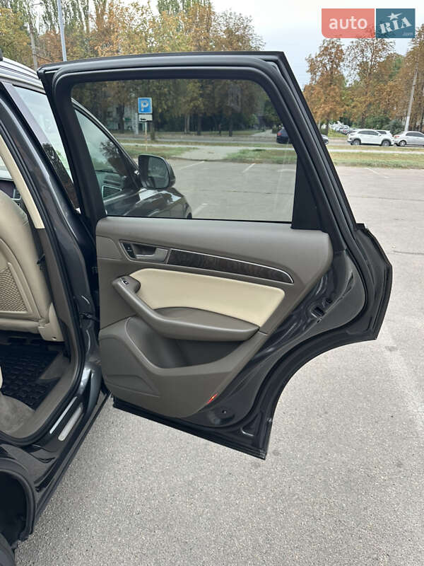 Внедорожник / Кроссовер Audi Q5 2015 в Запорожье фото 13 Внедорожник / Кроссовер Audi Q5 2015 в Запорожье