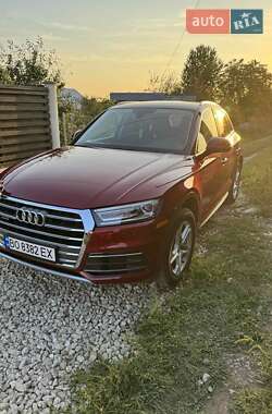 Позашляховик / Кросовер Audi Q5 2019 в 