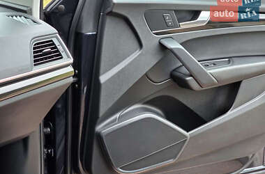 Внедорожник / Кроссовер Audi Q5 2019 в 